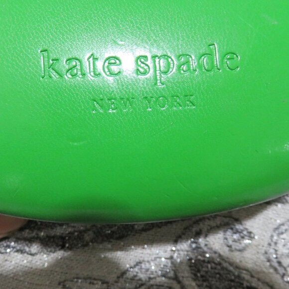 BOGO KATE SPADE New York Signature Logo Glossy Sunglass Eyewear Hard Clam Shell - Picture 2 of 10